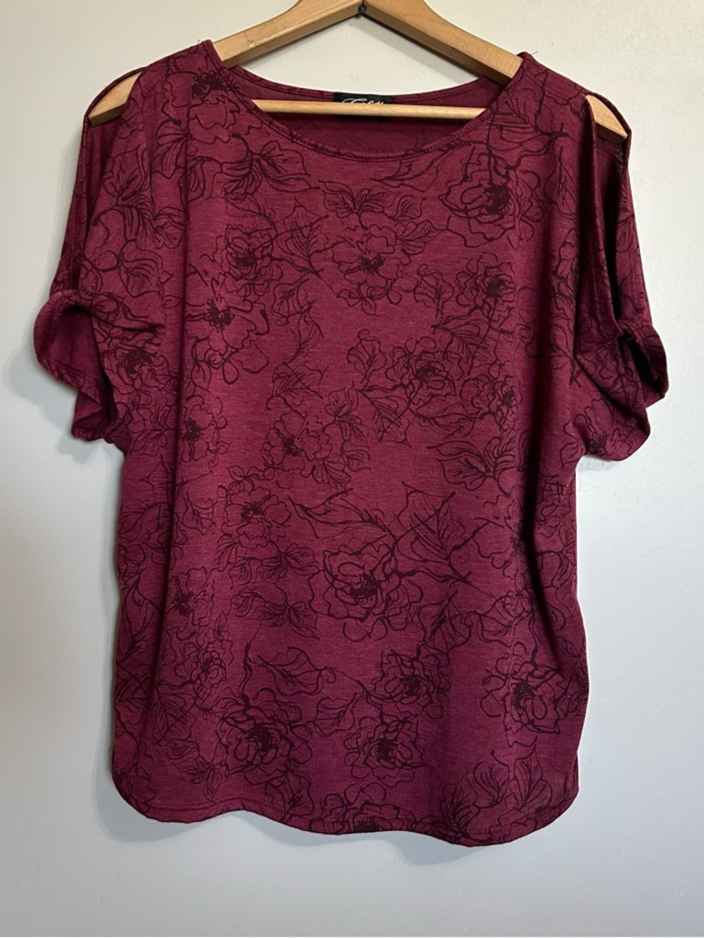 Women's Burgundy Floral Cold-Shoulder Tee